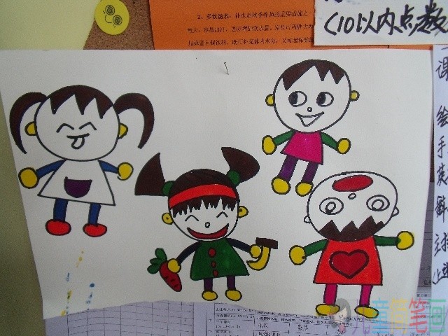 幼儿绘画图片作品，幸福一家