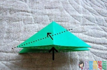 儿童手工四叶草简单折法图解
