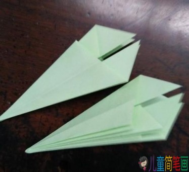 幼儿园手工雨伞，小彩纸怎么折雨伞