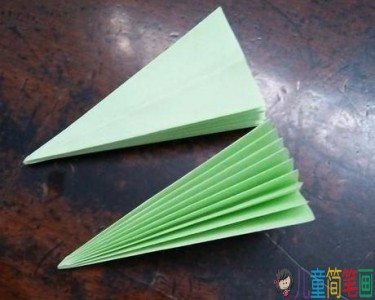 幼儿园手工雨伞，小彩纸怎么折雨伞