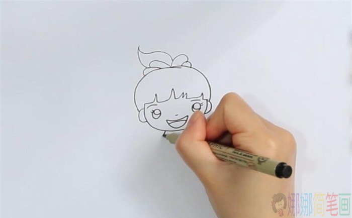 跳绳的小女孩简笔画