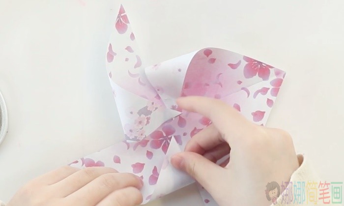儿童手工风车制作方法