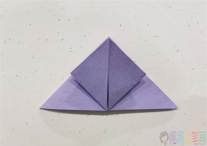 郁金香花朵折纸教程图解