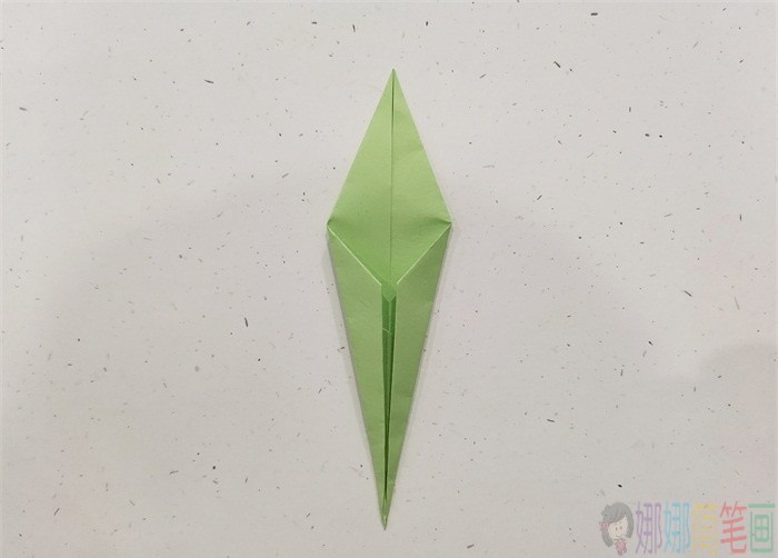 郁金香花朵折纸教程图解