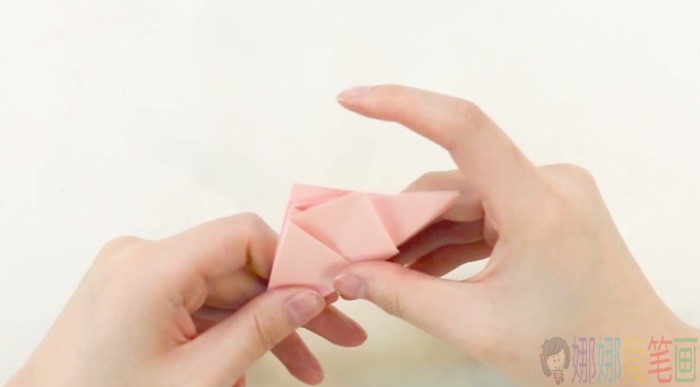 樱花折纸书签制作教程