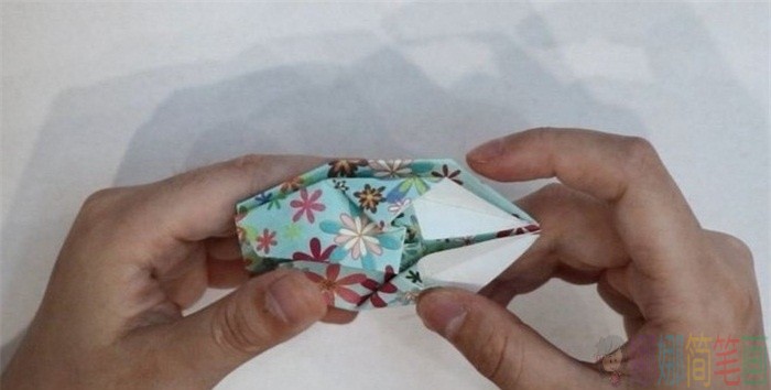 漂亮的花盆手工折纸步骤图