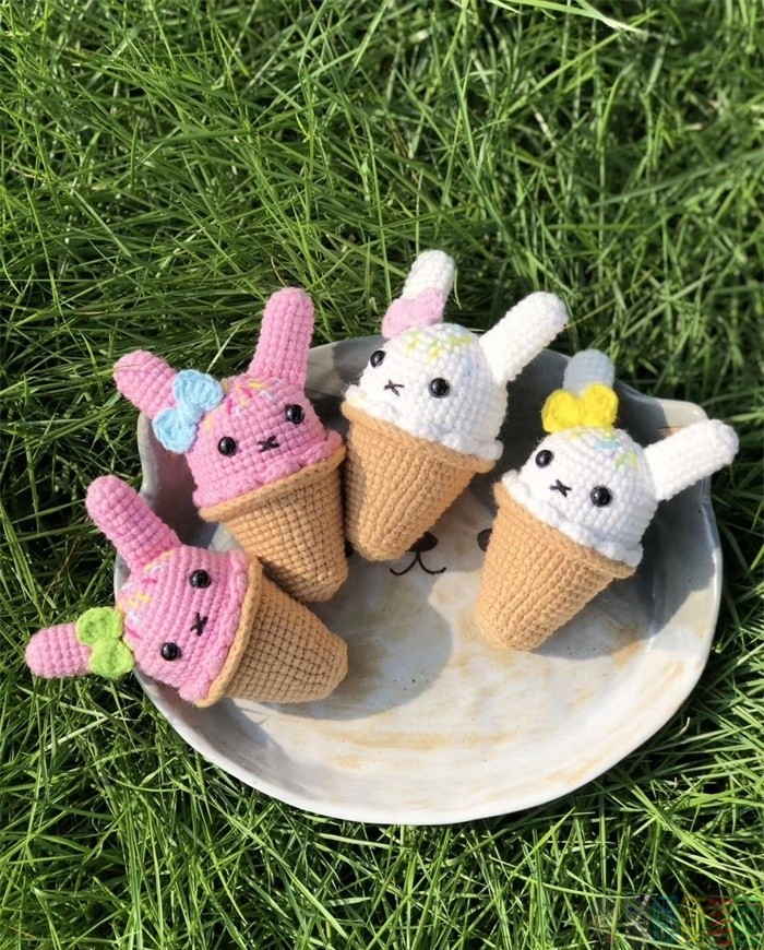 针织手工毛线冰淇凌作品
