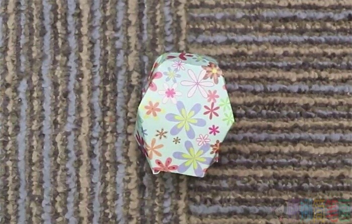 儿童创意手工孔明灯制作教程