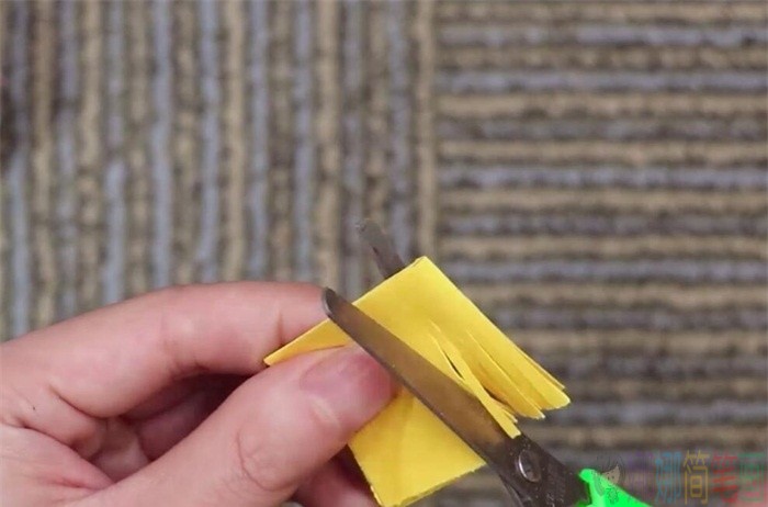 儿童创意手工孔明灯制作教程