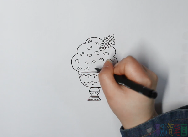 冰淇凌简笔画,冰淇凌怎么画