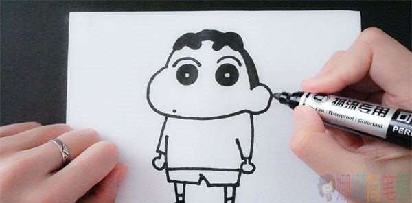 蜡笔小新动画人物简笔画