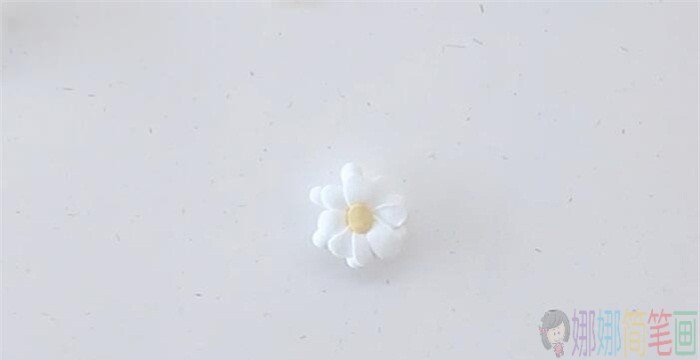儿童手工粘土花朵的制作教程